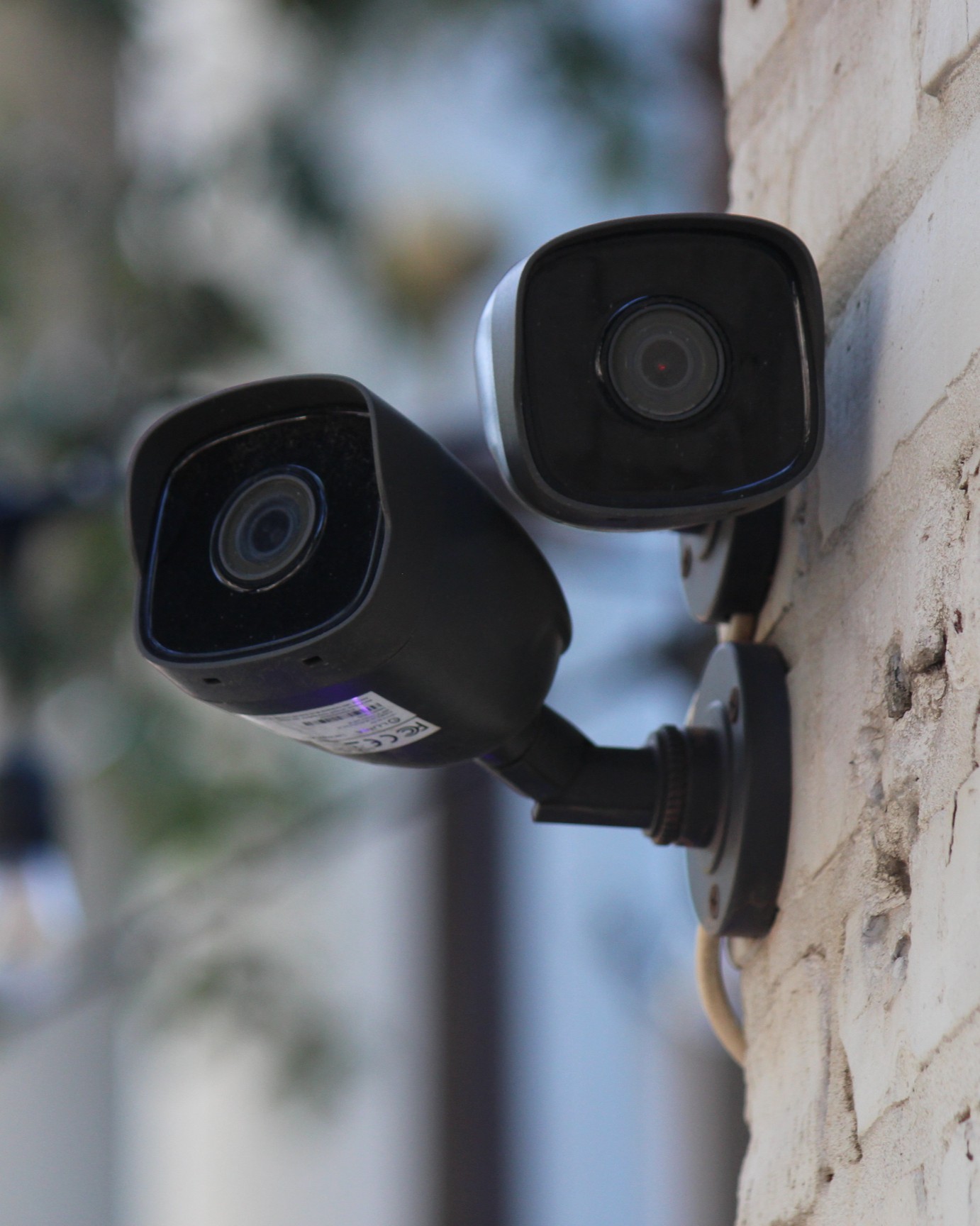 Cámara de seguridad en poste